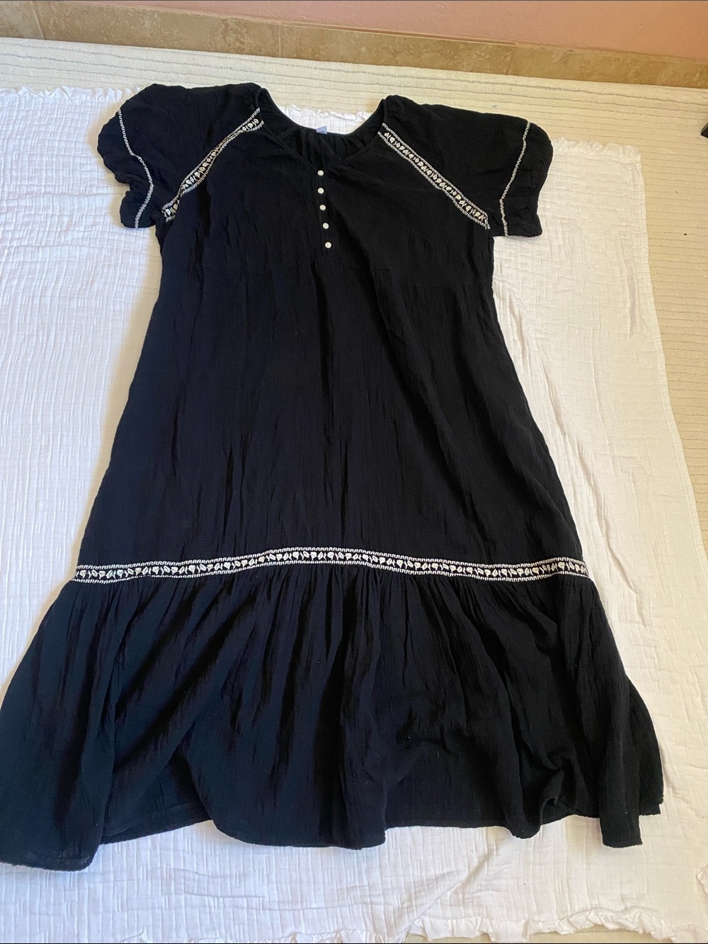 OLD NAVY Black Maxi Dress 100% Cotton with White Embroidery - Picture 4 of 10